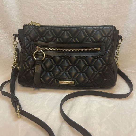 Classic Anne Klein Handbag Quilted Black With Gold Hardware